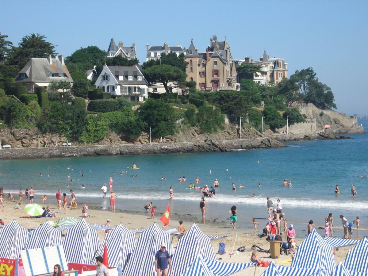 Jacques Melchior Meuble De Tourisme 3 Etoiles Intra Muros Saint-Malo Exteriör bild